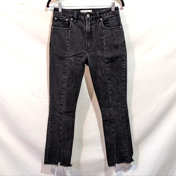 Abercrombie & Fitch Denim - Black Abercrombie & Fitch Curve Love Skinny High Rise Denim Jean Size 26/2